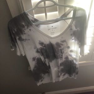 AMERICAN EAGLE GREY AND WHITE T SHIRT